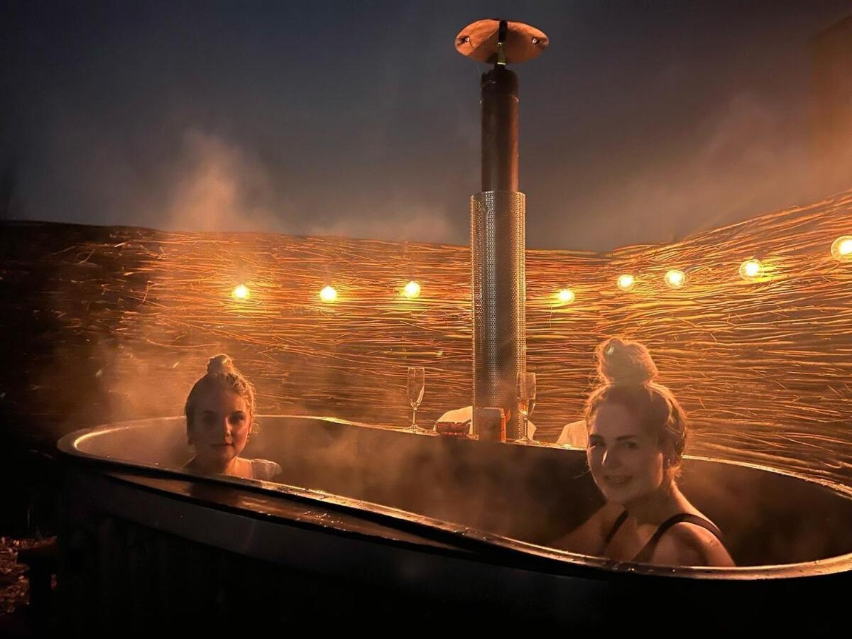 Bed & Wellness Klein Knorrestein With Private Hottub And Sauna And Tandembike Rental Included In Price Almere Eksteriør bilde