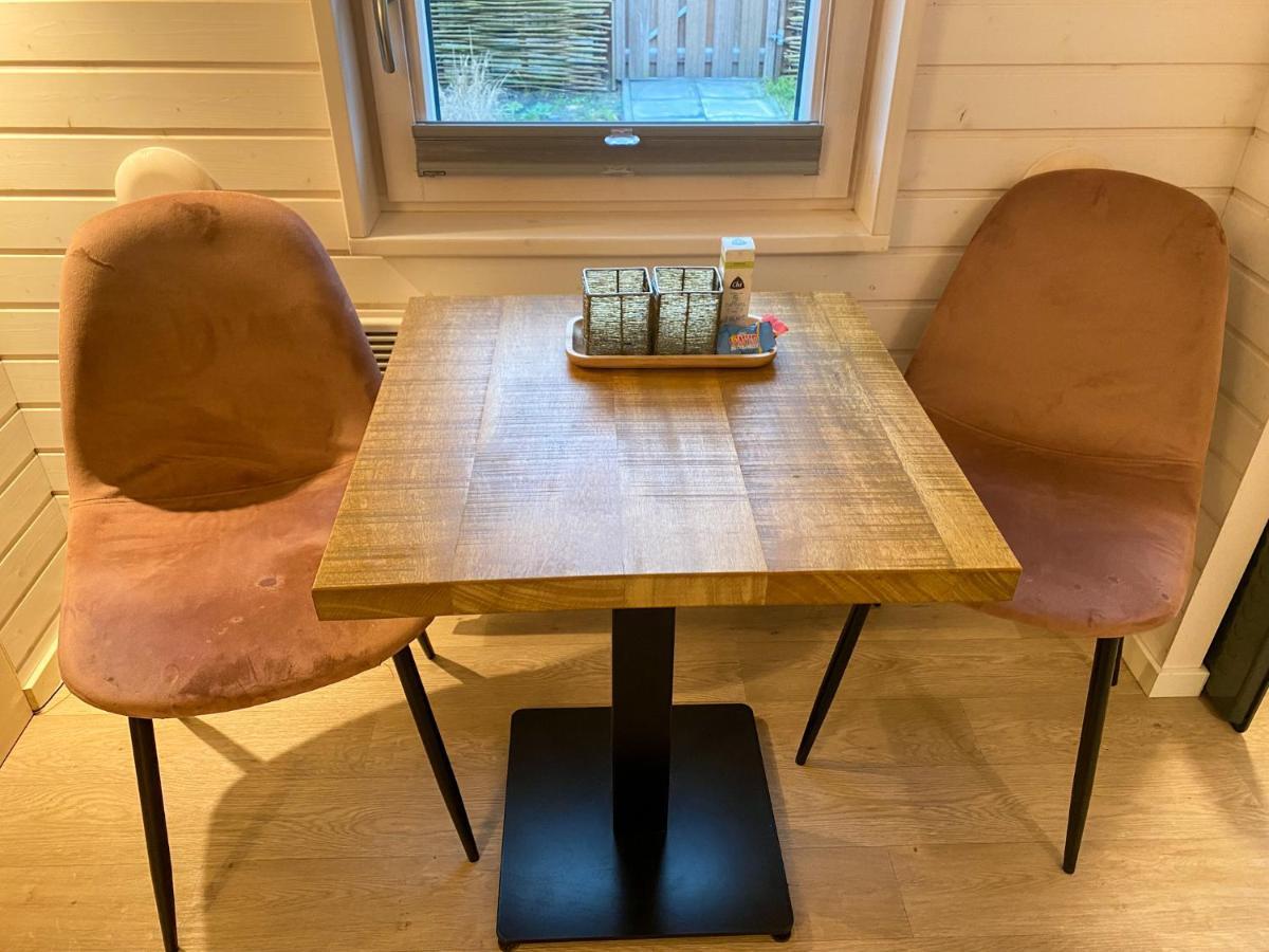 Bed & Wellness Klein Knorrestein With Private Hottub And Sauna And Tandembike Rental Included In Price Almere Eksteriør bilde