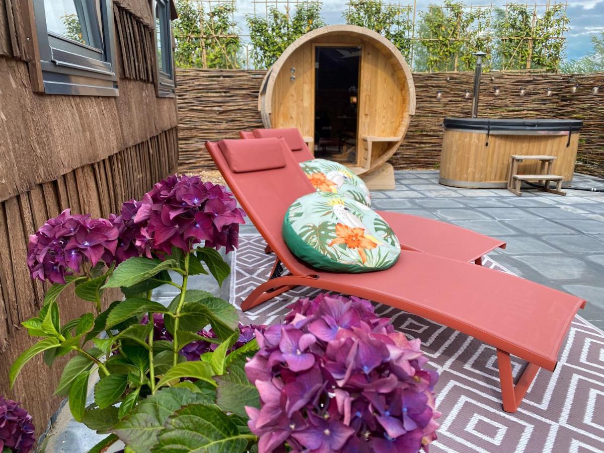 Bed & Wellness Klein Knorrestein With Private Hottub And Sauna And Tandembike Rental Included In Price Almere Eksteriør bilde