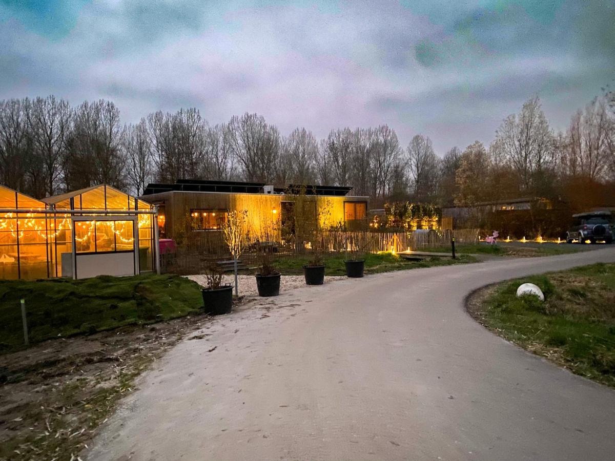 Bed & Wellness Klein Knorrestein With Private Hottub And Sauna And Tandembike Rental Included In Price Almere Eksteriør bilde